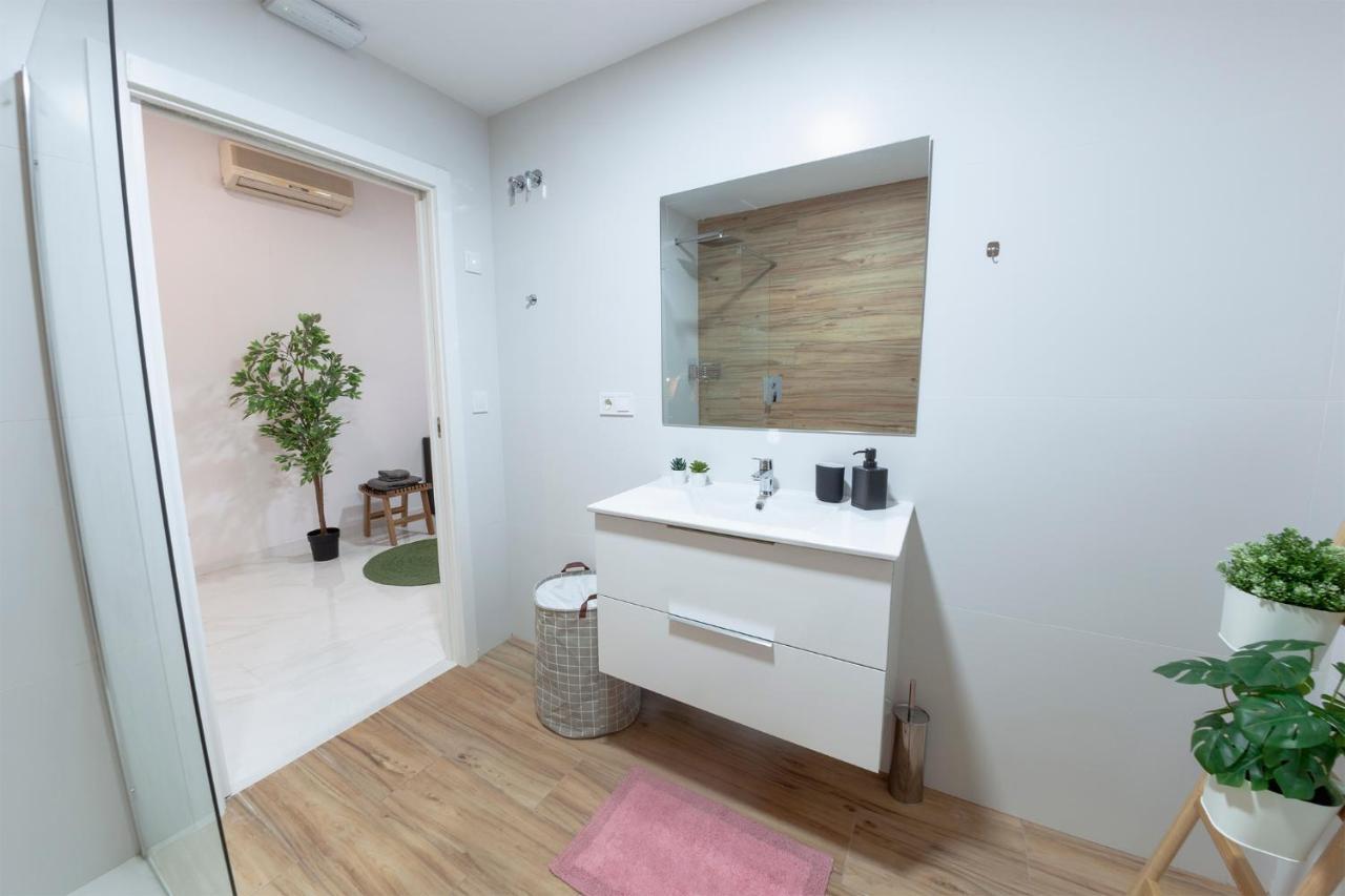 Appartement Digital Nomad Retreat 2 -Great Location Near Metro à Valence Extérieur photo